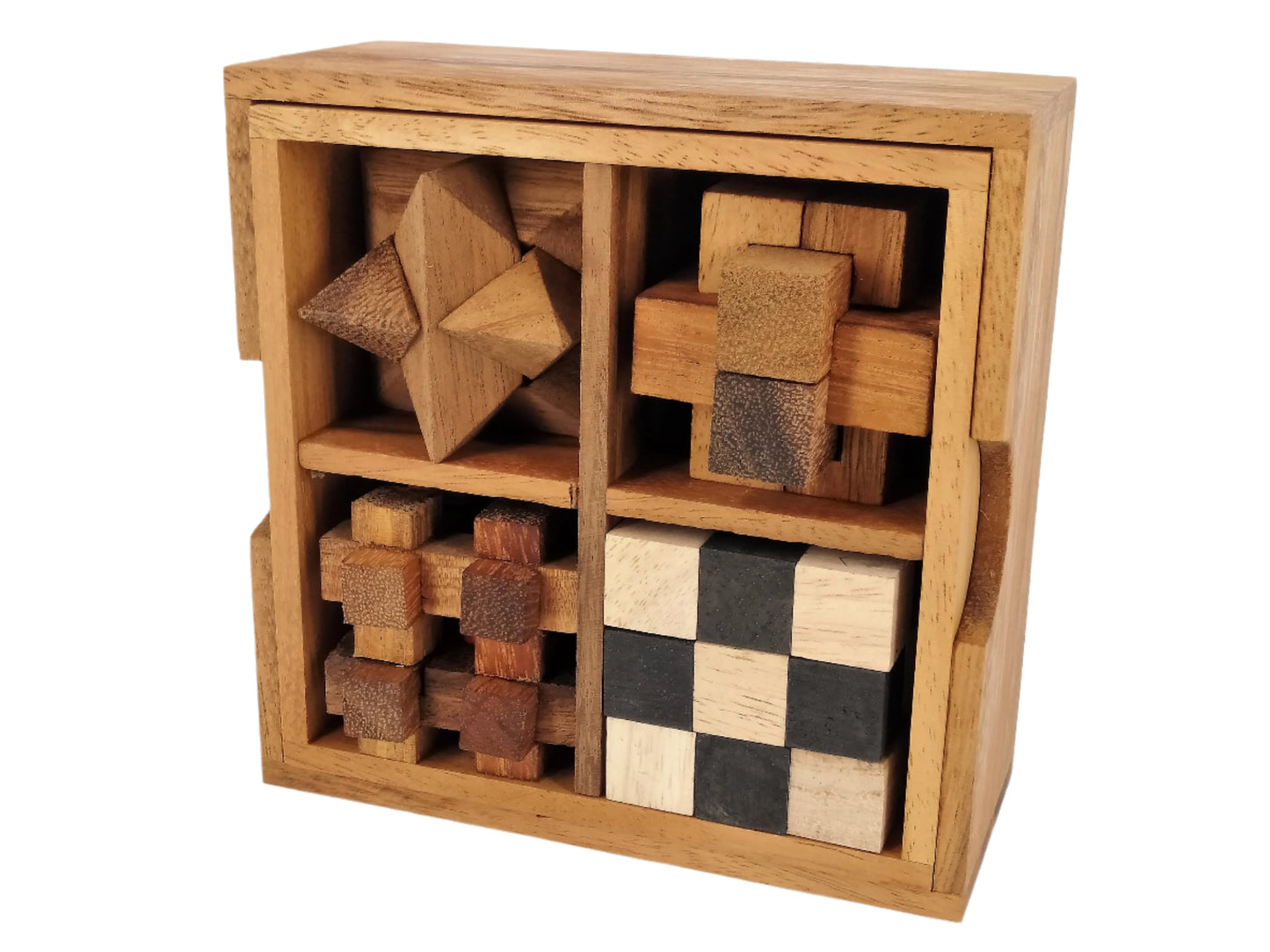 4 puzzles in 1 Wooden Box: Assorted Puzzles