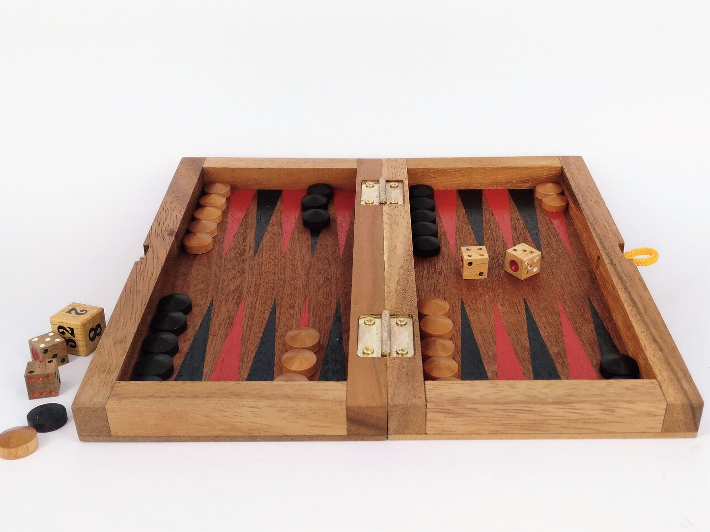 Backgammon, Chess & Draught (3 games in 1)