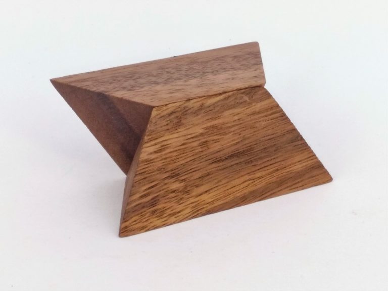 Pyramid (2 Pieces) - Puzzling Puzzles